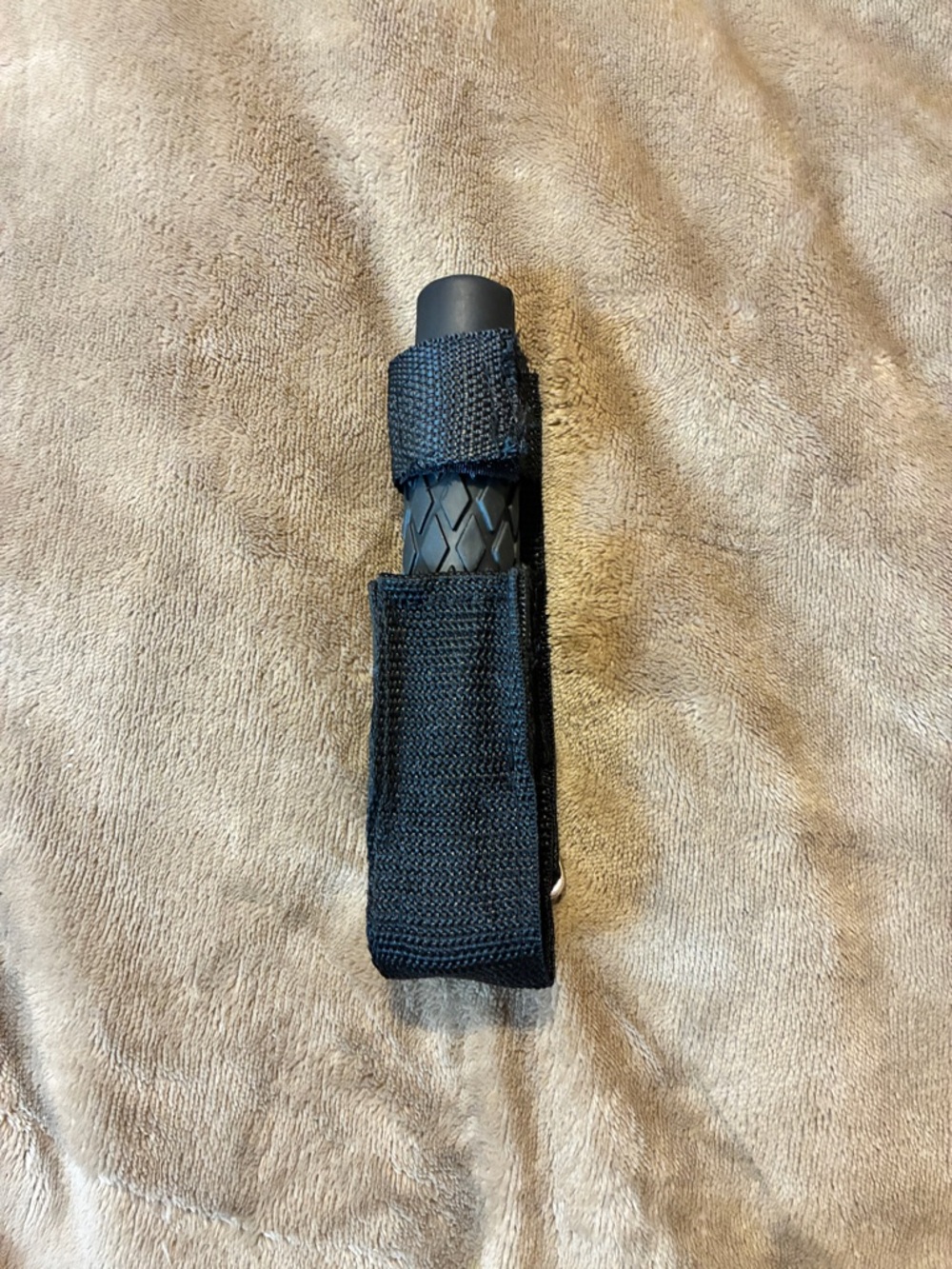 Tactical Collapsable Baton with rubber grip (Nylon Holster included) - Picture 2 of 4